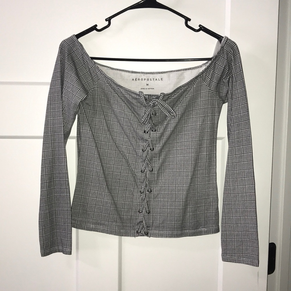 Black/white checker shirt